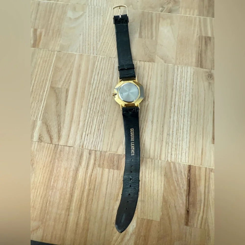 Vintage Vienna abalone octagon watch NEW BATTERY